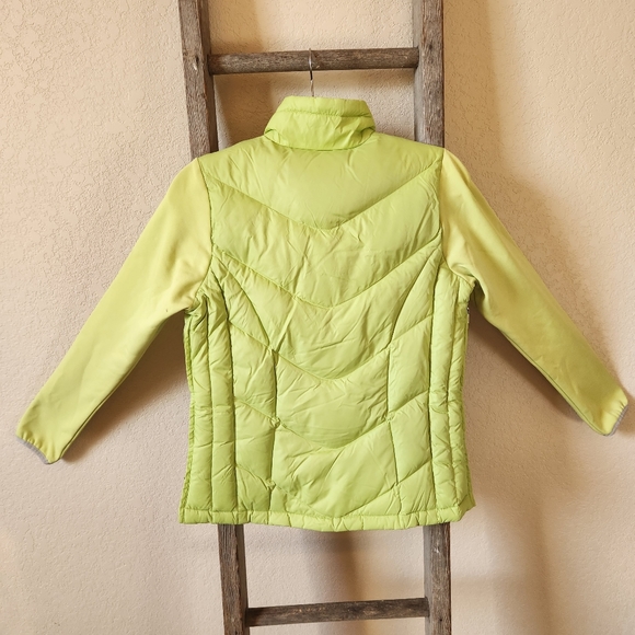 The North Face Women's Green Unique Slit Side Coat- Size Medium - Picture 2 of 10